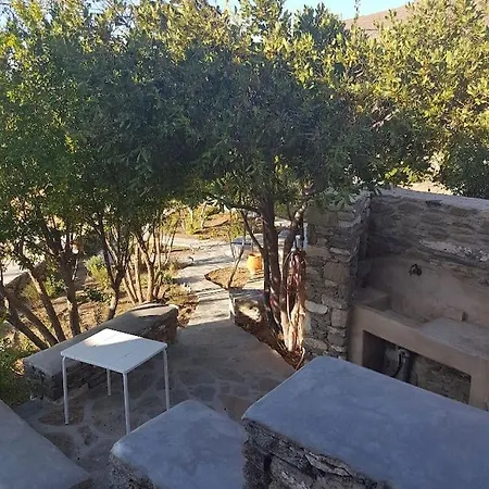 Eric's Retreat, Cosy, Spacious 60m2, Sunset View. * Parasporos